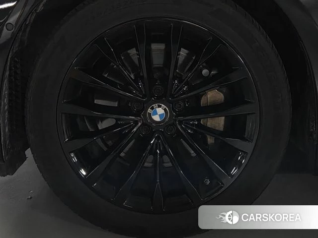 BMW 5 Series (G30) 2019 Черный из Кореи, фото 5