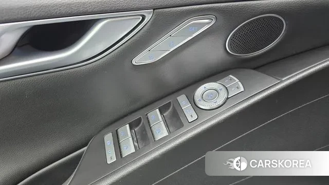 Genesis G80 (RG3) 2022 Черный из Кореи, фото 5