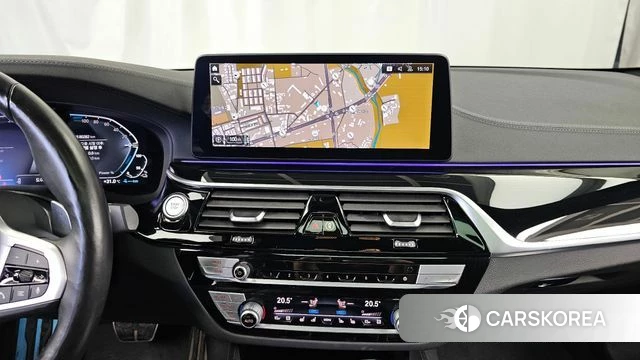 BMW 5 Series (G30) 2021 Черный из Кореи, фото 5