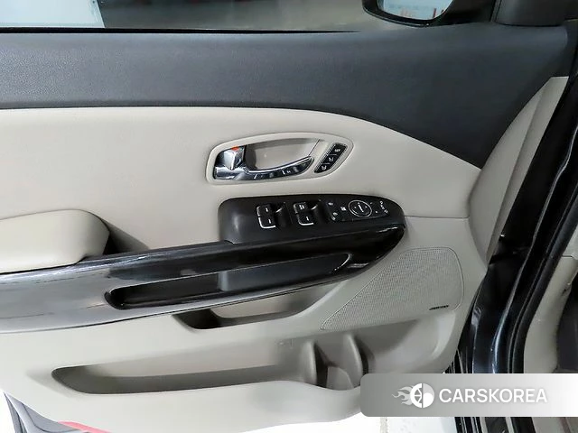 Kia The New Carnival 2019 Серый из Кореи, фото 5