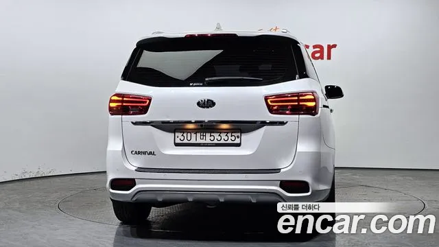 Kia The New Carnival 2019 Белый из Кореи, фото 5