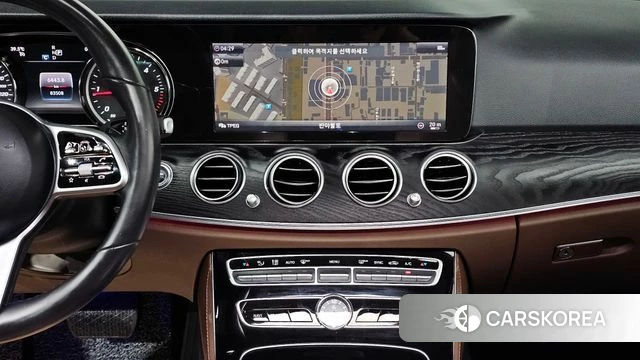 Mercedes-Benz E-Class W213 2019 Белый из Кореи, фото 5
