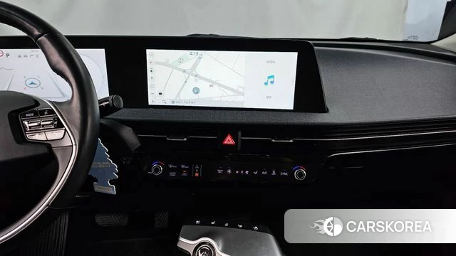 Kia EV6 2022 Черный из Кореи, фото 5