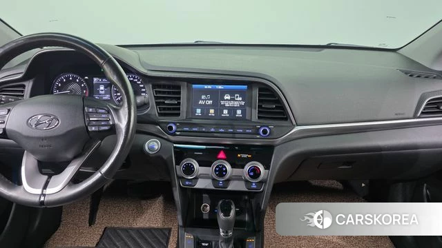 Hyundai The New Avante AD 2018 Белый из Кореи, фото 5