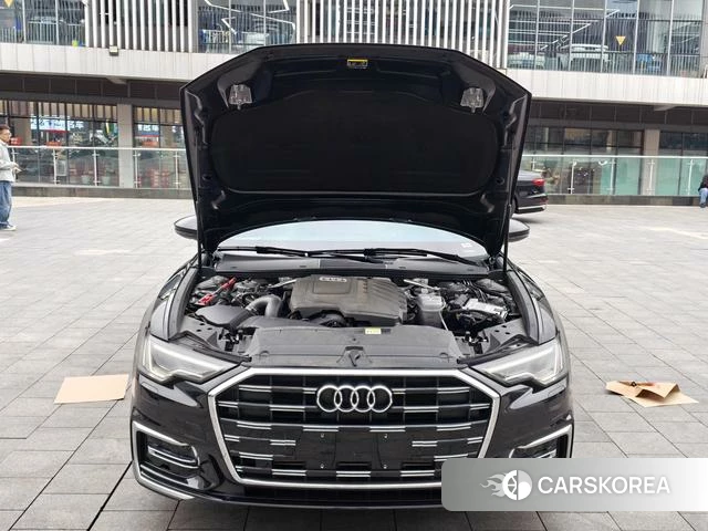 Audi A6L 2025 Черный из Китая, фото 5