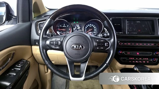 Kia The New Carnival 2018 Белый из Кореи, фото 5