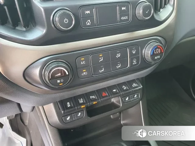 Chevrolet (GM Daewoo) Real New Colorado 2021 Красный из Кореи, фото 5