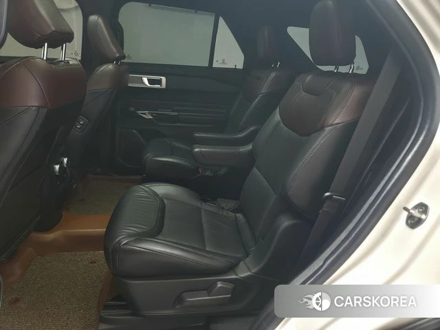 Ford Explorer 6th Generation 2021 Белый из Кореи, фото 5