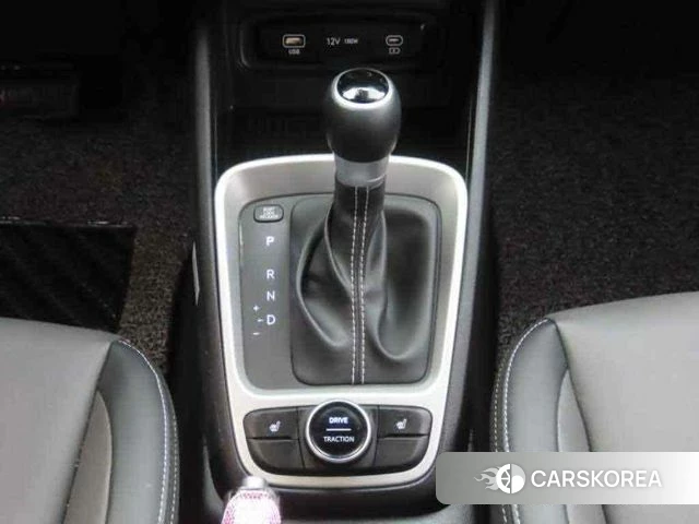 Hyundai Venue 2026 Синий из Кореи, фото 5