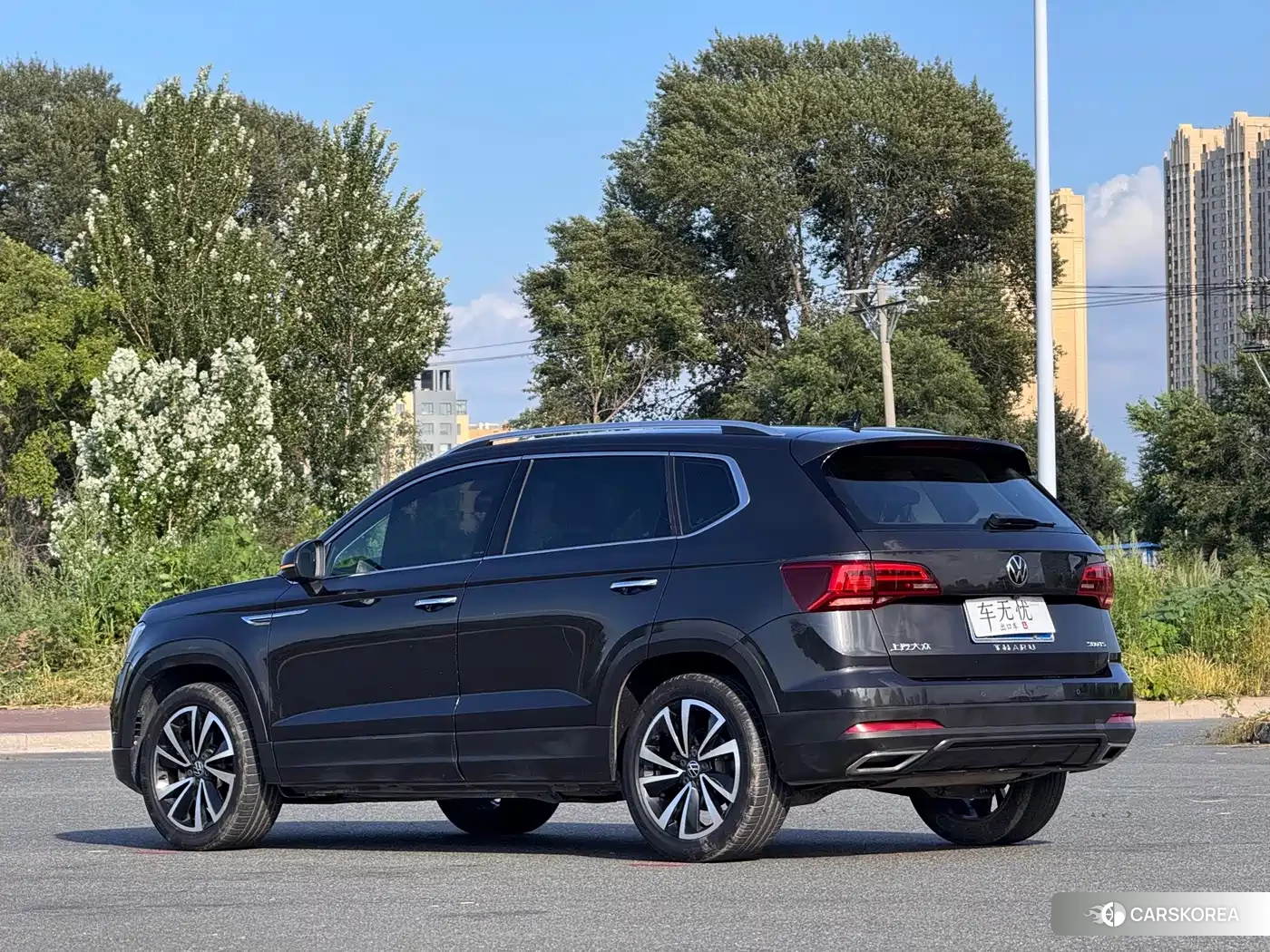 Volkswagen Tharu 2022 Silver/gray из Китая, фото 5
