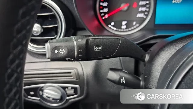 Mercedes-Benz C-Class W205 2019 Белый из Кореи, фото 5