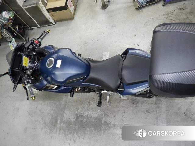 Проданный Honda CBR400R id 3949402 из Японии, фото 4