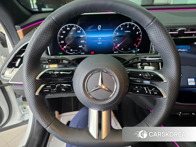 Mercedes-Benz E-Class W214 2025 Белый из Кореи, фото 5