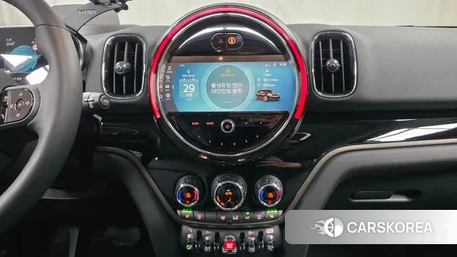 Mini Cooper Countryman 2023 Цвет галактики из Кореи, фото 5