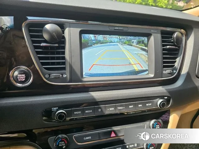 Kia The New Carnival 2019 Белый из Кореи, фото 5