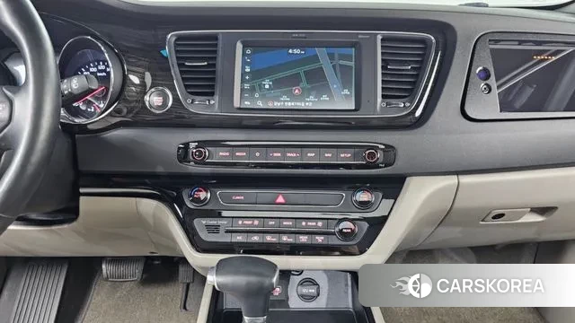 Kia The New Carnival 2019 Белый из Кореи, фото 5