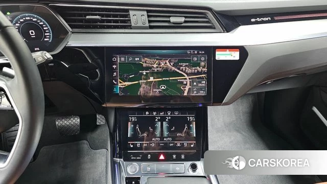 Audi e-Tron 2020 Синий из Кореи, фото 5