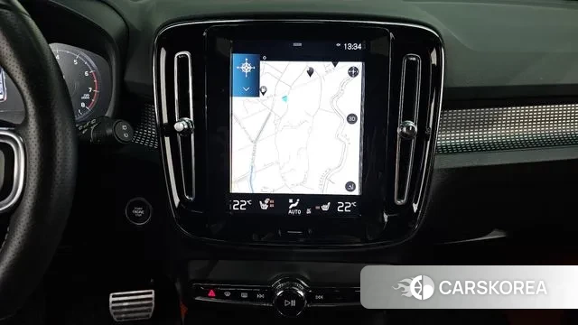 Volvo XC40 2021 Белый из Кореи, фото 5