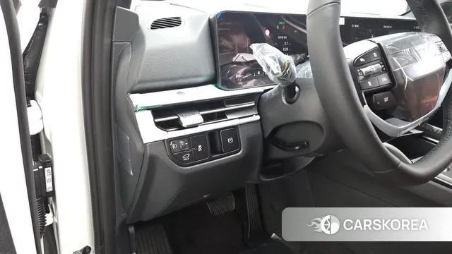 Kia The New Sportage 5th Generation 2025 Белый из Кореи, фото 5