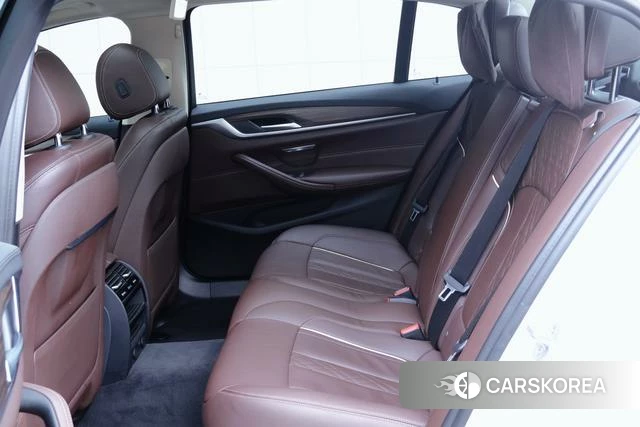 BMW 5 series 2019 Белый из Китая, фото 5