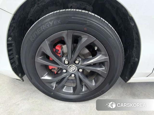 Buick Weilang 2023 Белый из Китая, фото 5