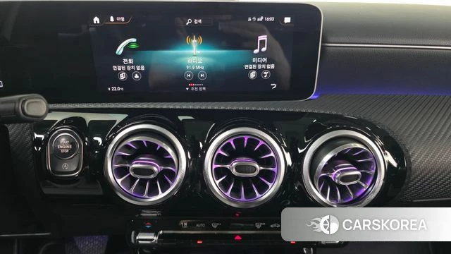 Mercedes-Benz A-Class W177 2020 Белый из Кореи, фото 5