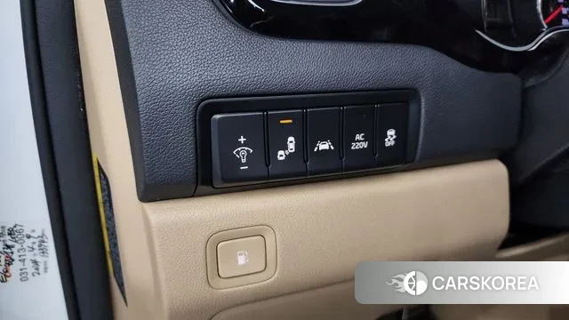 Kia The New Carnival 2018 Белый из Кореи, фото 5