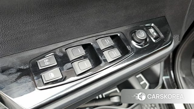 Ssangyong Torres 2022 Черный из Кореи, фото 5