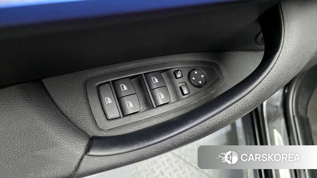 BMW X1 (F48) 2020 Черный из Кореи, фото 5