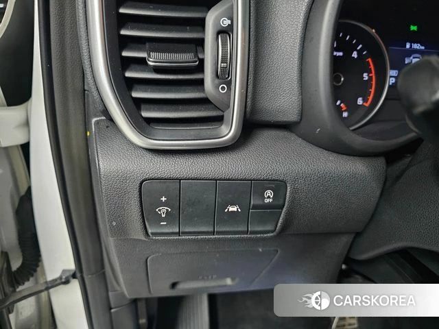 Kia Sportage The Bold 2019 Белый из Кореи, фото 5