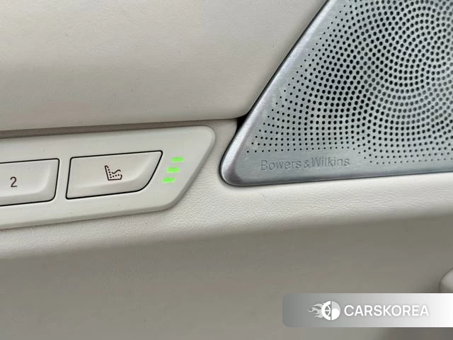 BMW 7 series 2020 Красный из Китая, фото 5