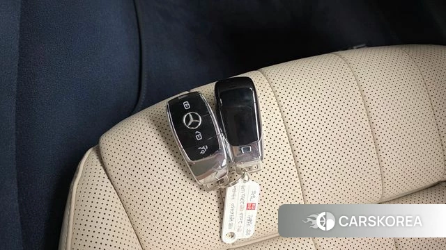 Mercedes-Benz E-Class W213 2023 Черный из Кореи, фото 5