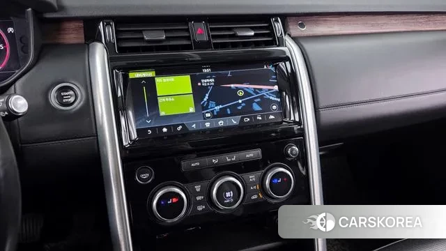 Land Rover Discovery 5 2018 Белый из Кореи, фото 5