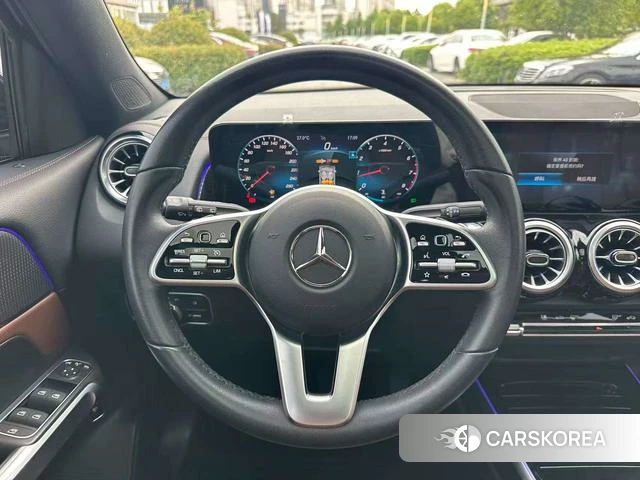 Mercedes-Benz GLB 2021 Черный из Китая, фото 5