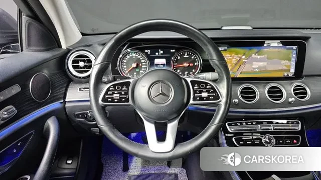 Mercedes-Benz E-Class W213 2019 Серый из Кореи, фото 5