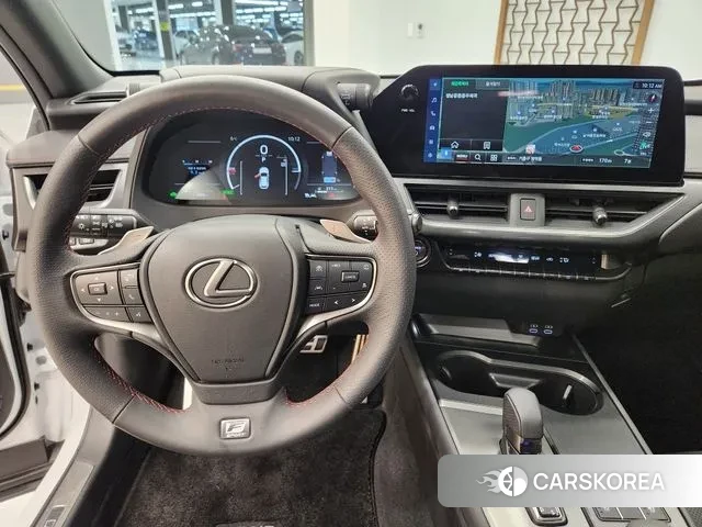 Lexus UX300h id 3674587 из Кореи 5
