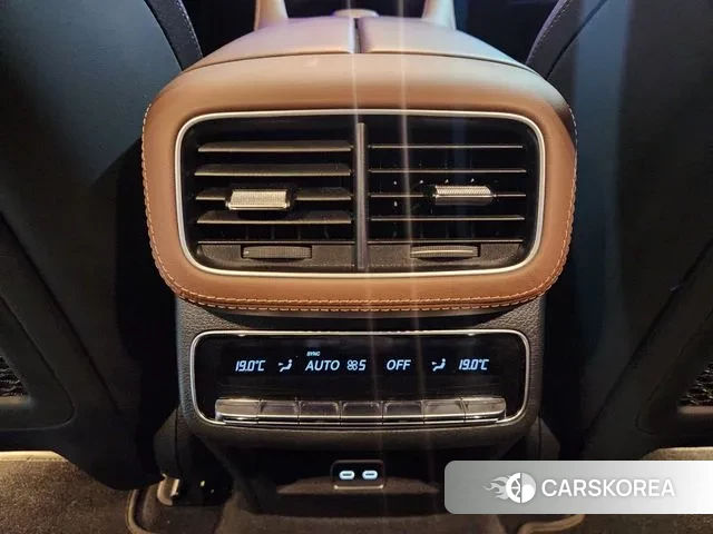 Mercedes-Benz GLE-Class W167 2024 Серебристо-серый из Кореи, фото 5