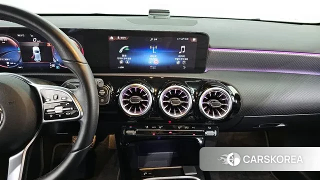 Mercedes-Benz A-Class W177 2022 Белый из Кореи, фото 5