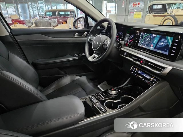 Kia K5 3rd generation 2022 Белый из Кореи, фото 5