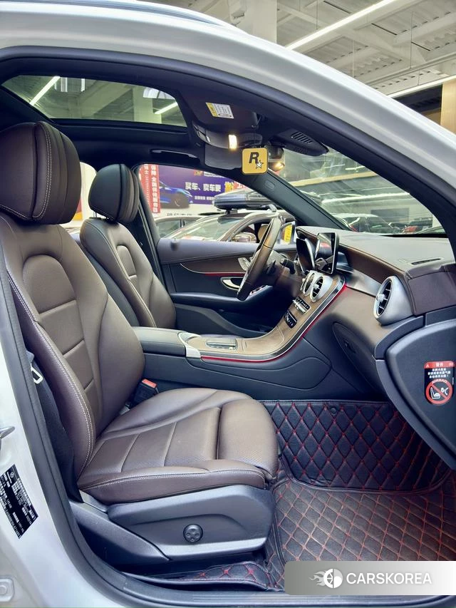 Mercedes-Benz GLC 2022 Белый из Китая, фото 5