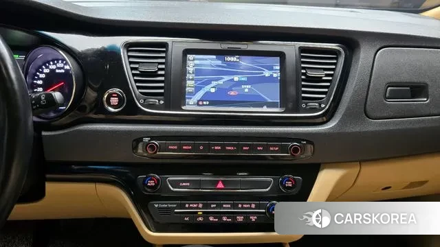 Kia The New Carnival 2019 Черный из Кореи, фото 5