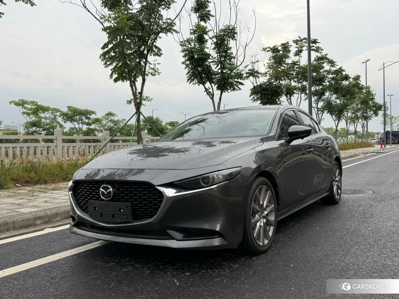 Mazda 3 Angkesaila 2023 Темно-серый из Китая, фото 5