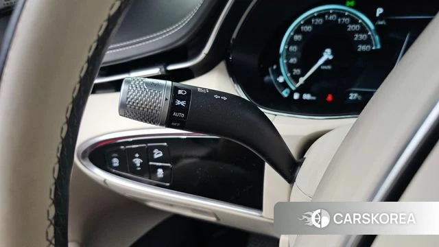 Genesis GV70 2023 Белый из Кореи, фото 5