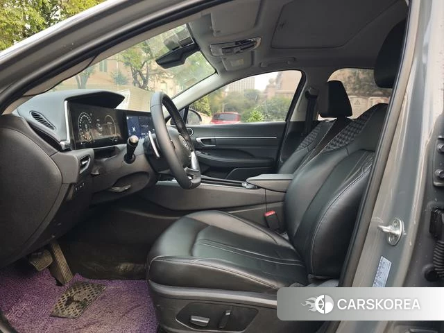 Hyundai Sonata 2021 Темно-серый из Китая, фото 5
