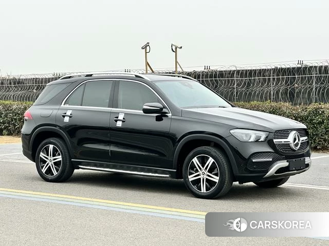 Mercedes-Benz GLE (import) 2021 Черный из Китая, фото 5