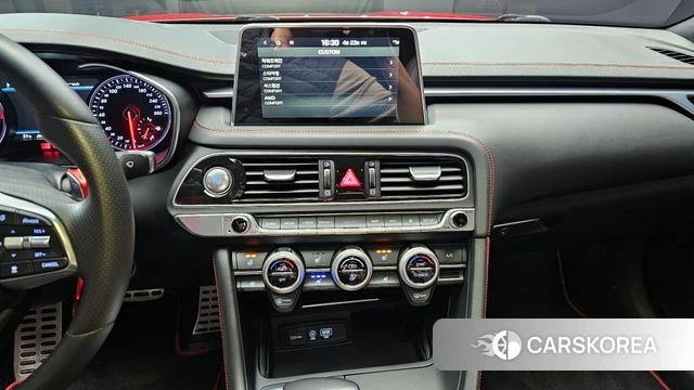 Genesis G70 2019 Красный из Кореи, фото 5