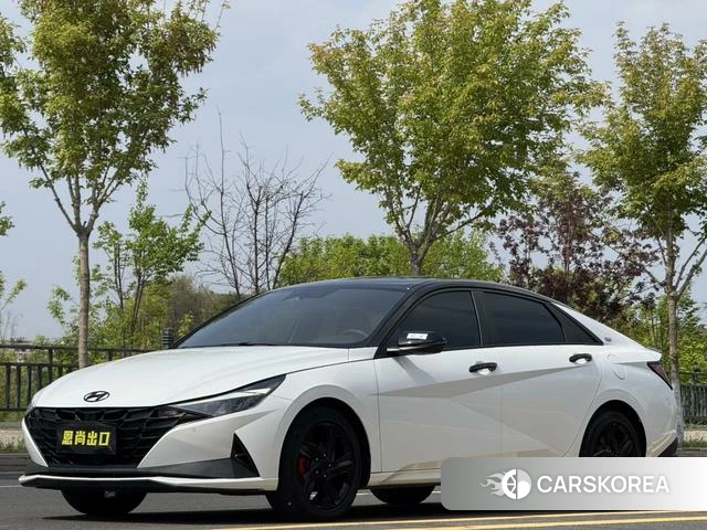 Hyundai Elantra 2022 Белый из Китая, фото 5