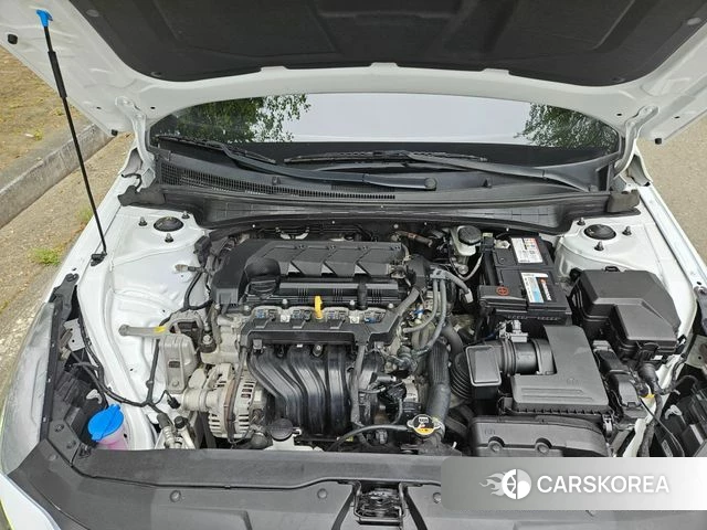 Hyundai Avante (CN7) 2021 Белый из Кореи, фото 5