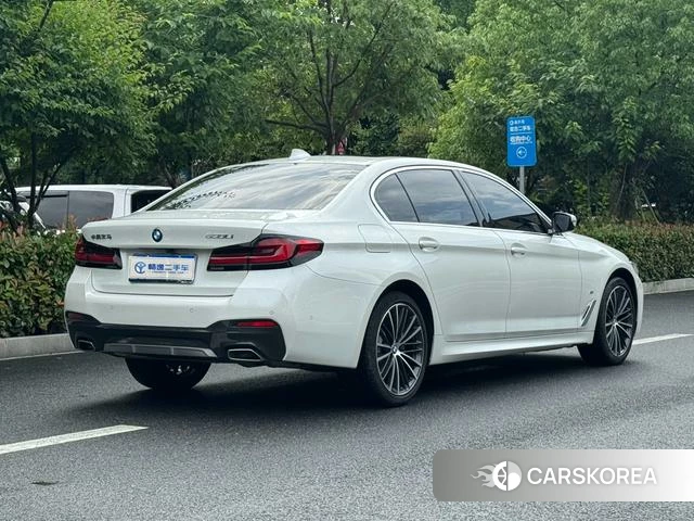 BMW 5 series 2021 Белый из Китая, фото 5