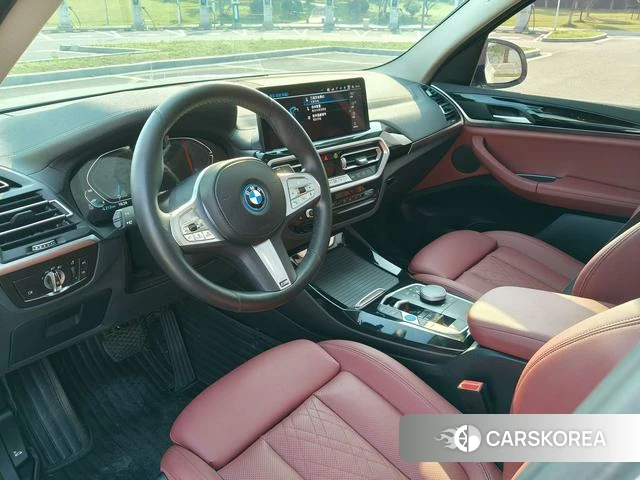 BMW iX3 2024 Белый из Китая, фото 5